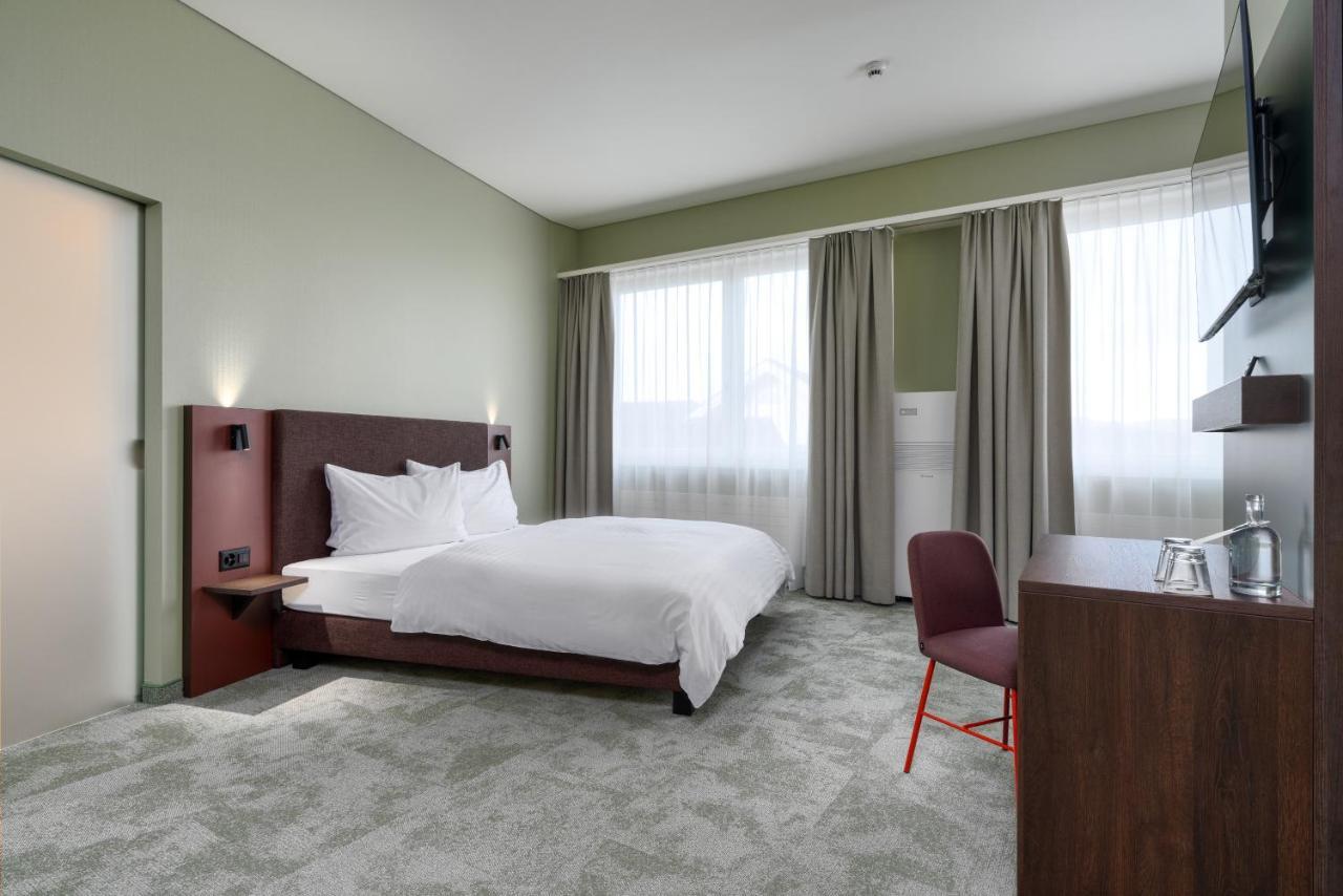 B-Smart Hotel Schoenenwerd 아라우 외부 사진
